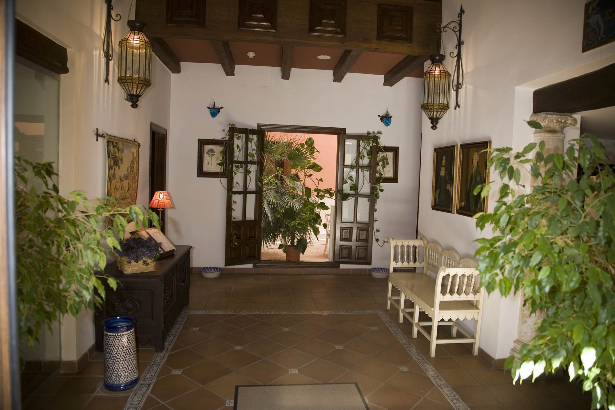 Palacio Las Manillas Sabiote Ngoại thất bức ảnh