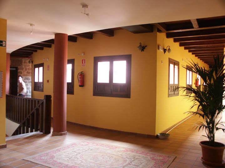 Palacio Las Manillas Sabiote Ngoại thất bức ảnh